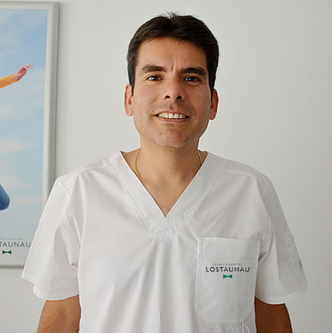 Dr. Juan Lostaunau Berrios